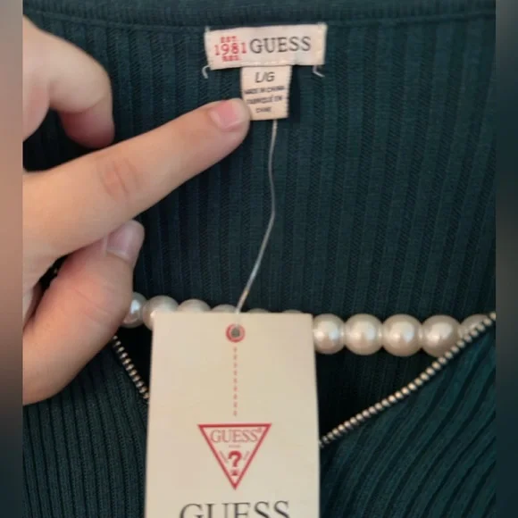 NET| Guess Emerald Green Ripped Sweater - Picture 4 of 4